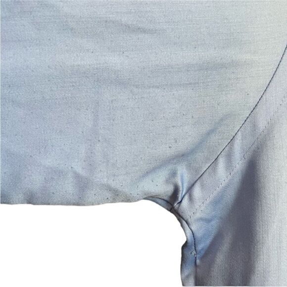 Geoffrey Beene blue button down shirt. - Picture 8 of 11